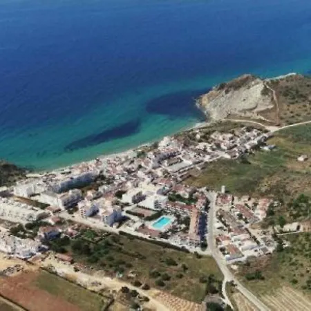 Apartamento Com Vista Sobre